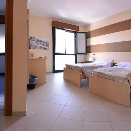 Bg Hostel *