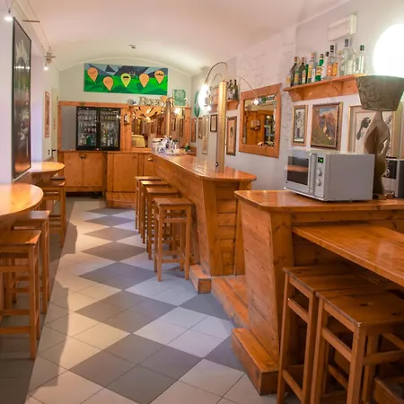 Bg Hostel